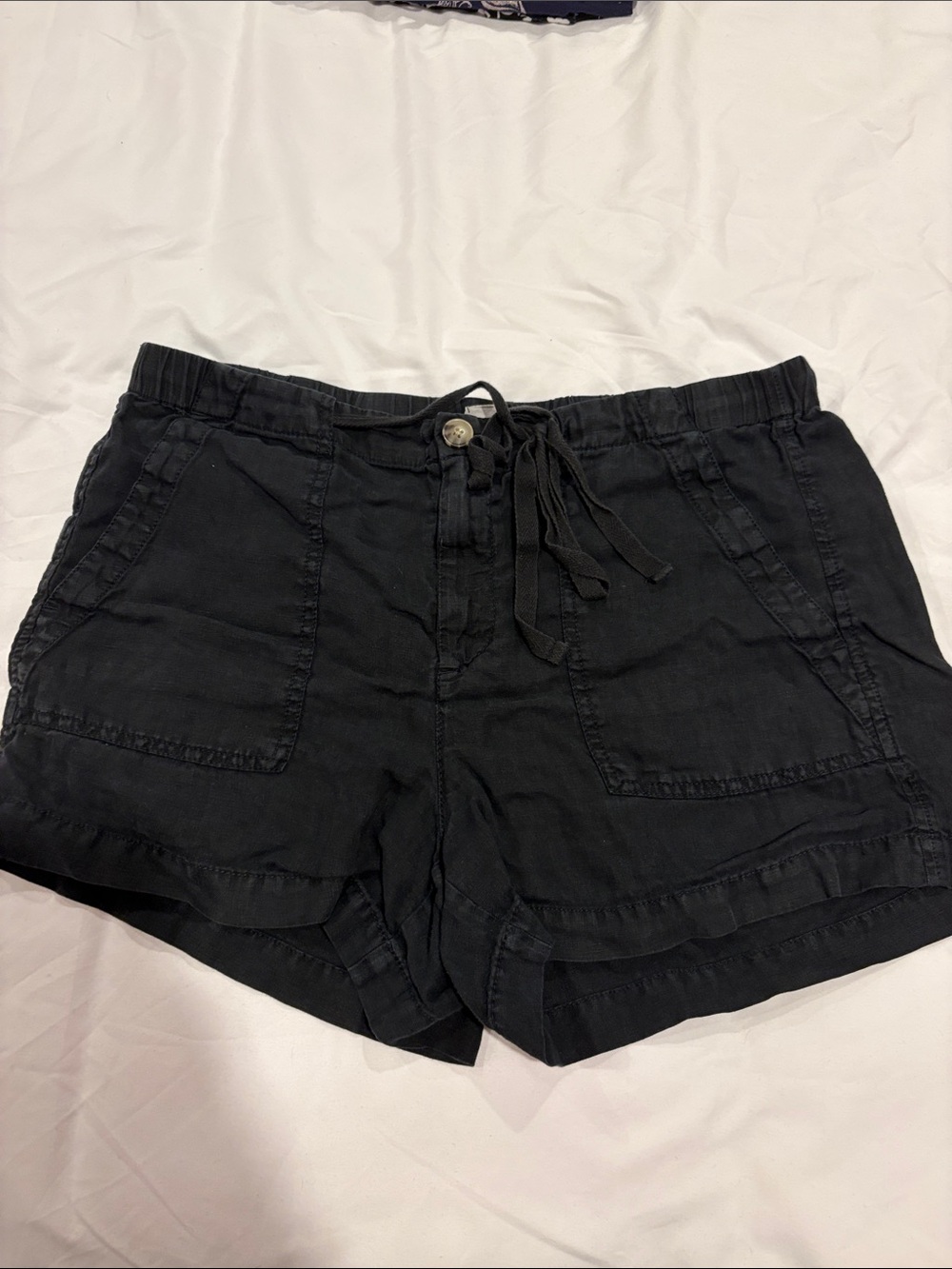 Lou & Grey Black High-Waist Drawstring Pocket Shorts